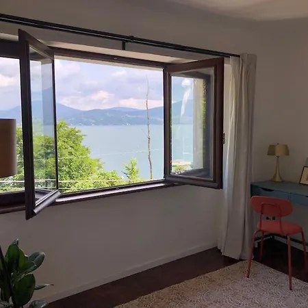 Ciao Lago: Front Row View Apartamento *