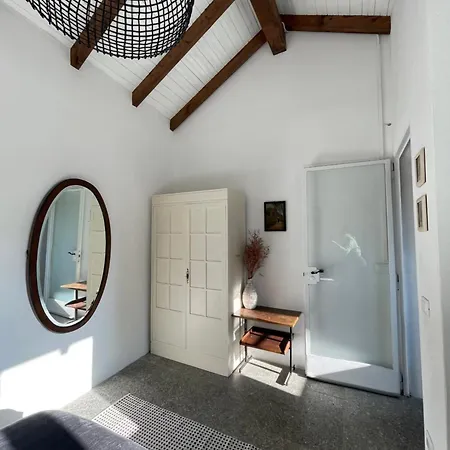 Ciao Lago: Front Row View *